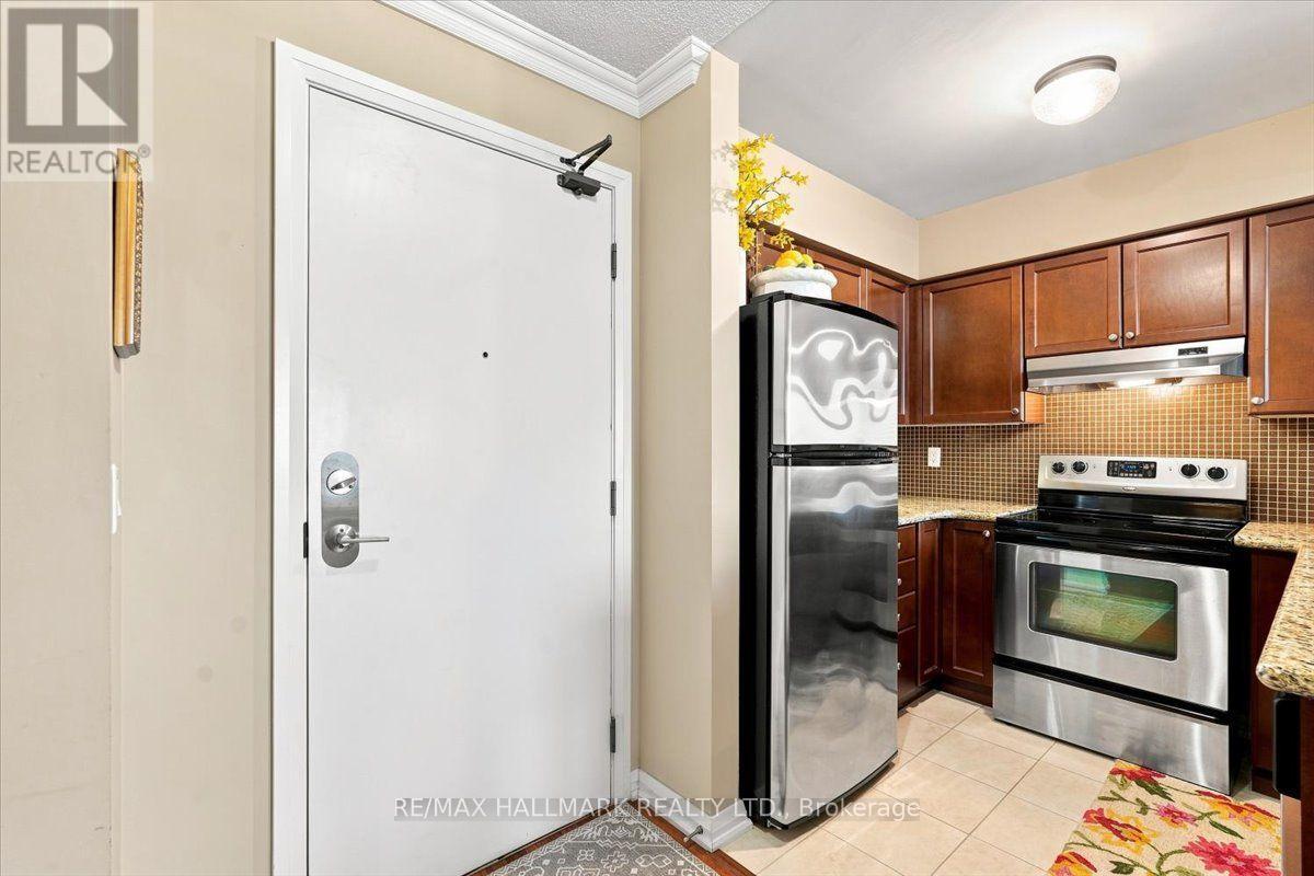 #412 220 FORUM DRIVE - Image 15