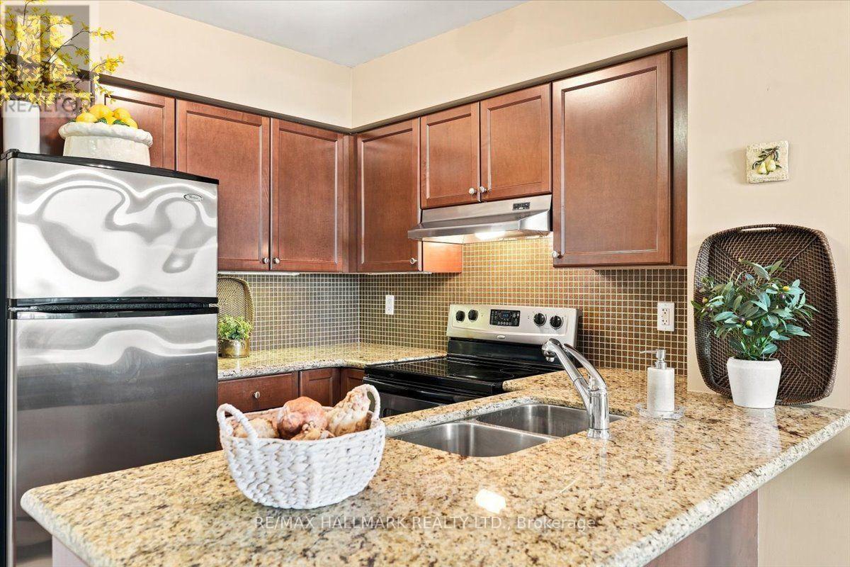 #412 220 FORUM DRIVE - Image 21