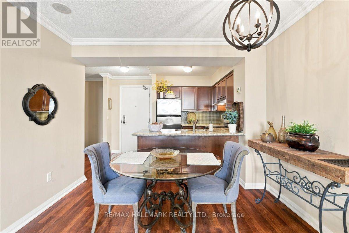 #412 220 FORUM DRIVE - Image 24