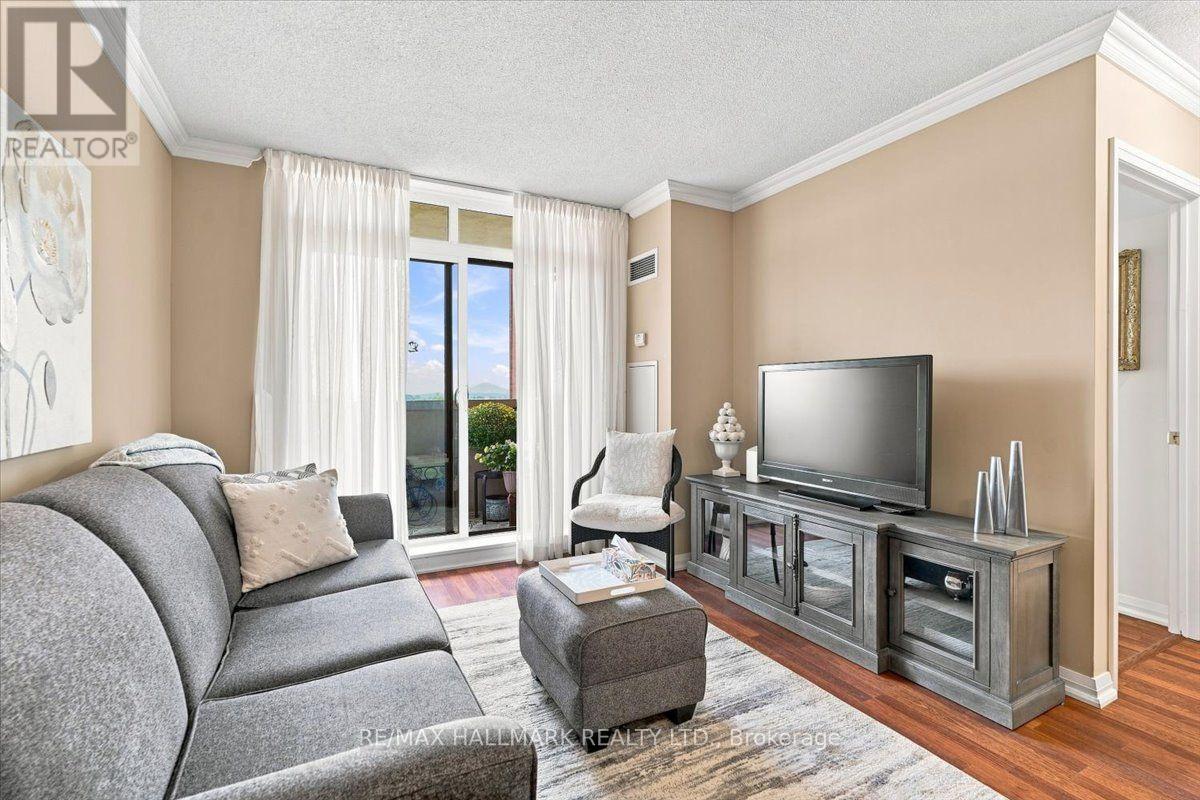 #412 220 FORUM DRIVE - Image 27