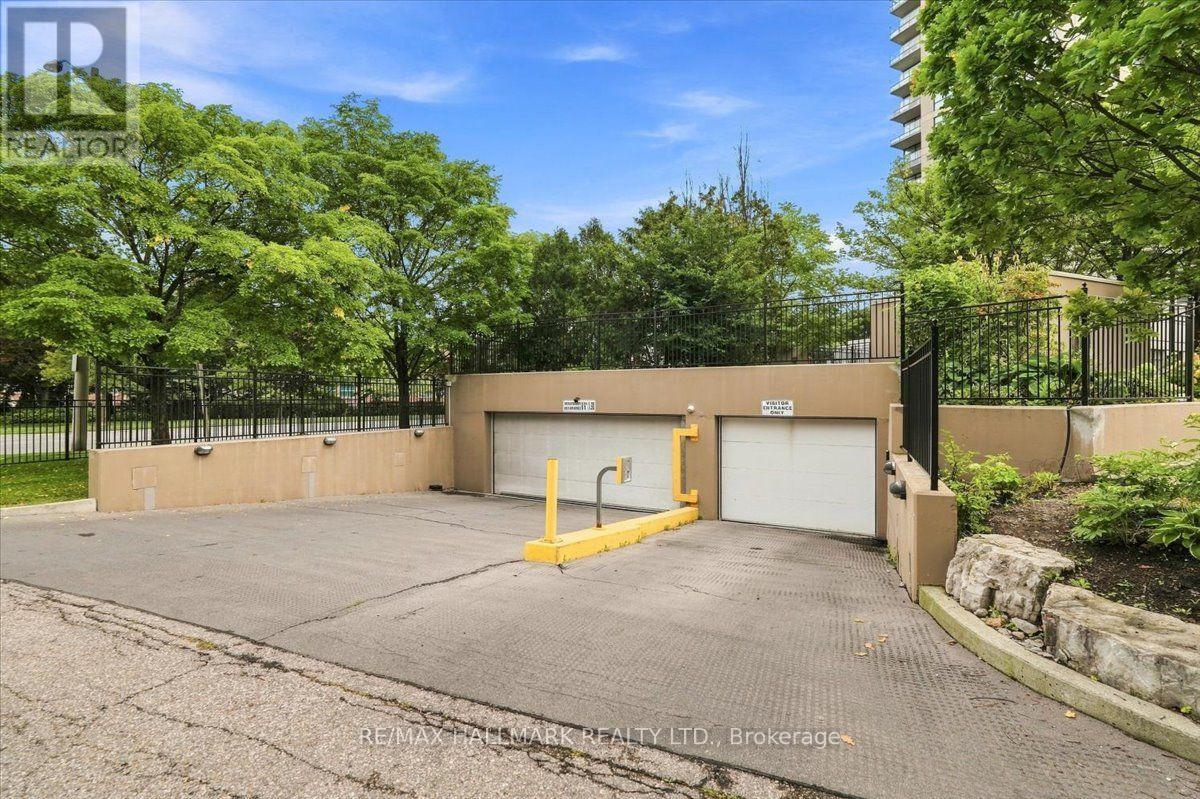 #412 220 FORUM DRIVE - Image 49
