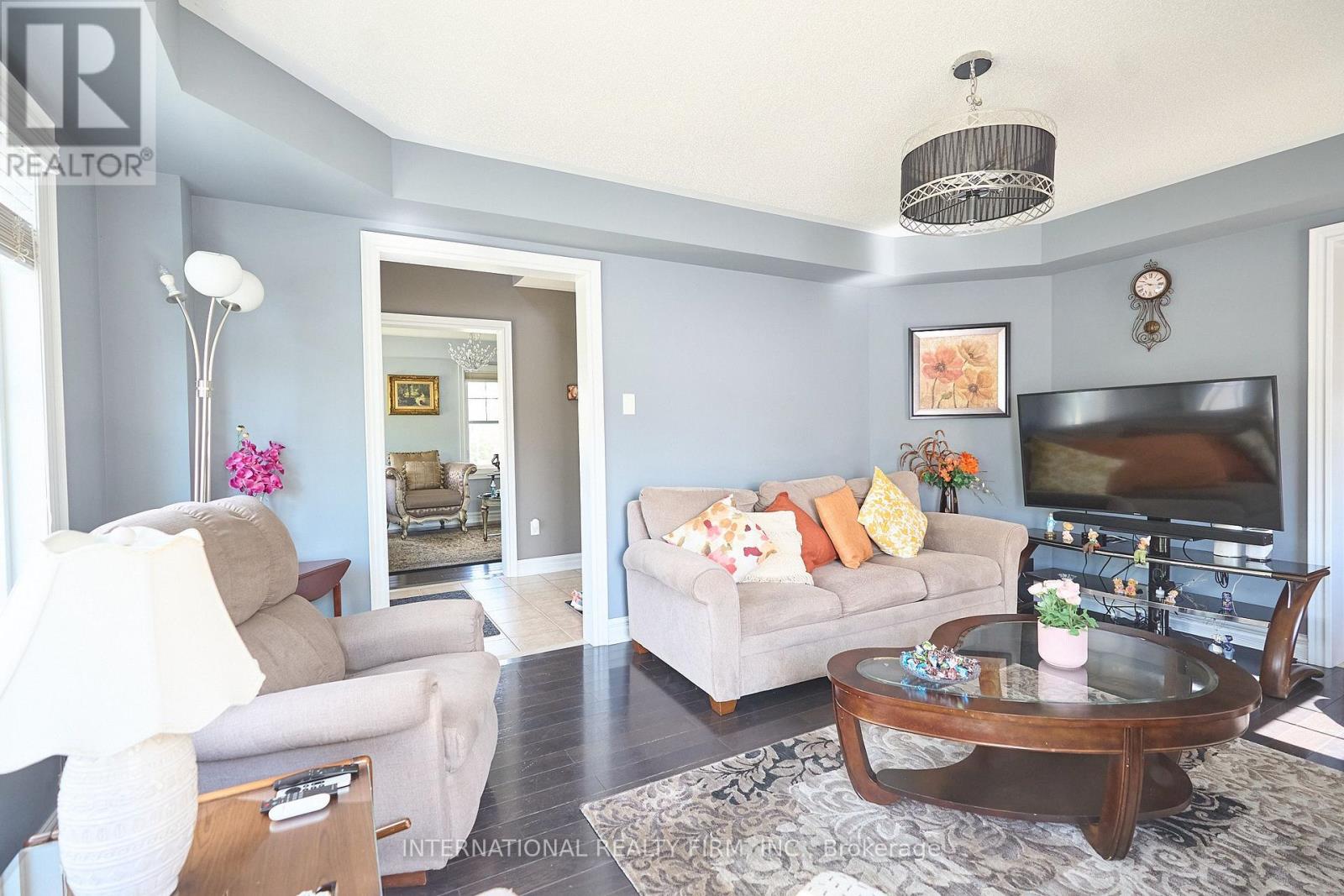 212 PRINGLE AVENUE - 14