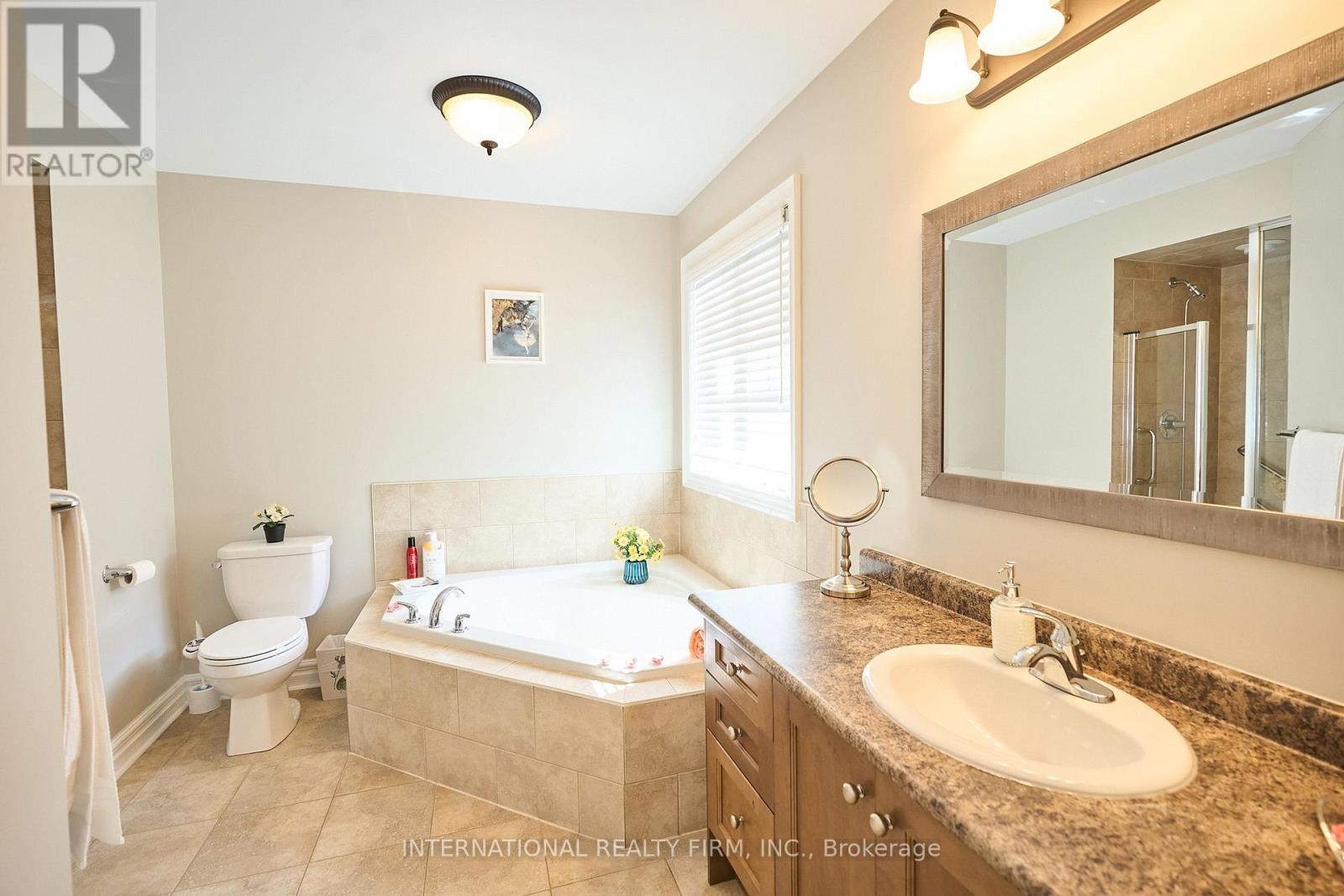 212 PRINGLE AVENUE - 29