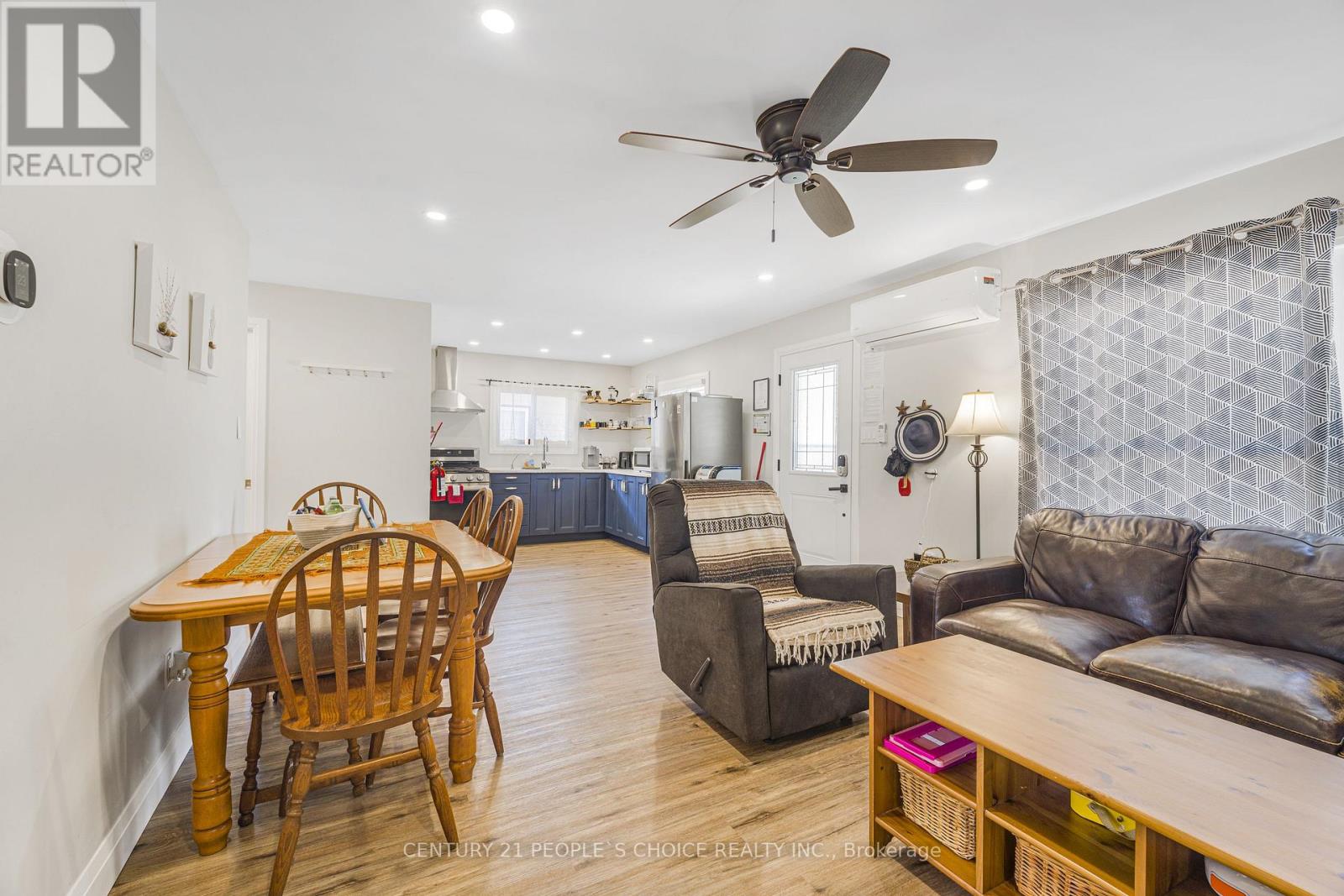 11111 DESIREE STREET - 14