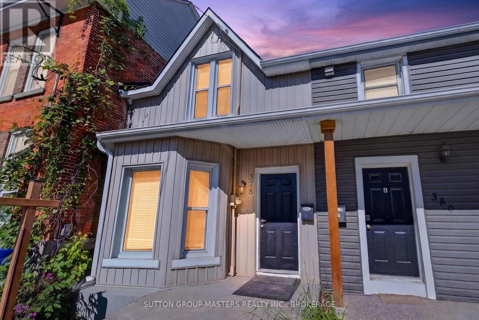 378 BARRIE STREET - 31