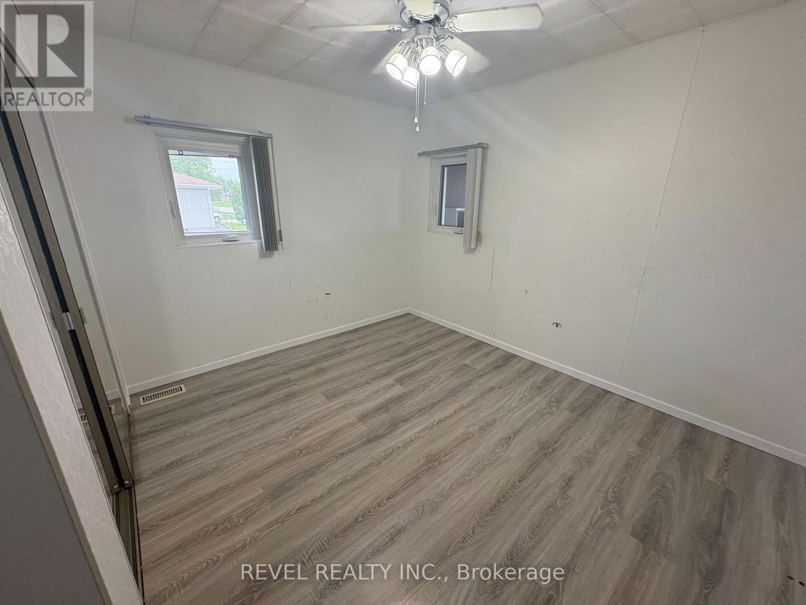 188 ELAINE AVENUE - Image 15