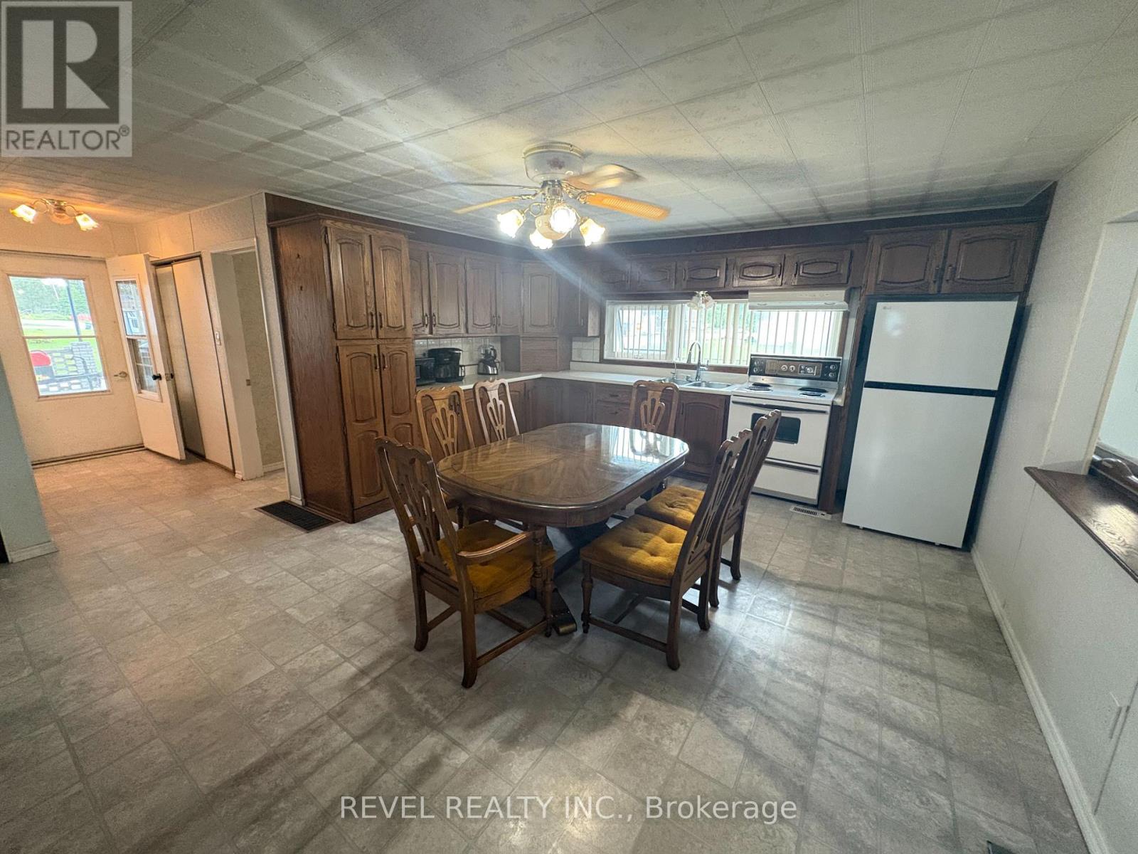 188 ELAINE AVENUE - 8