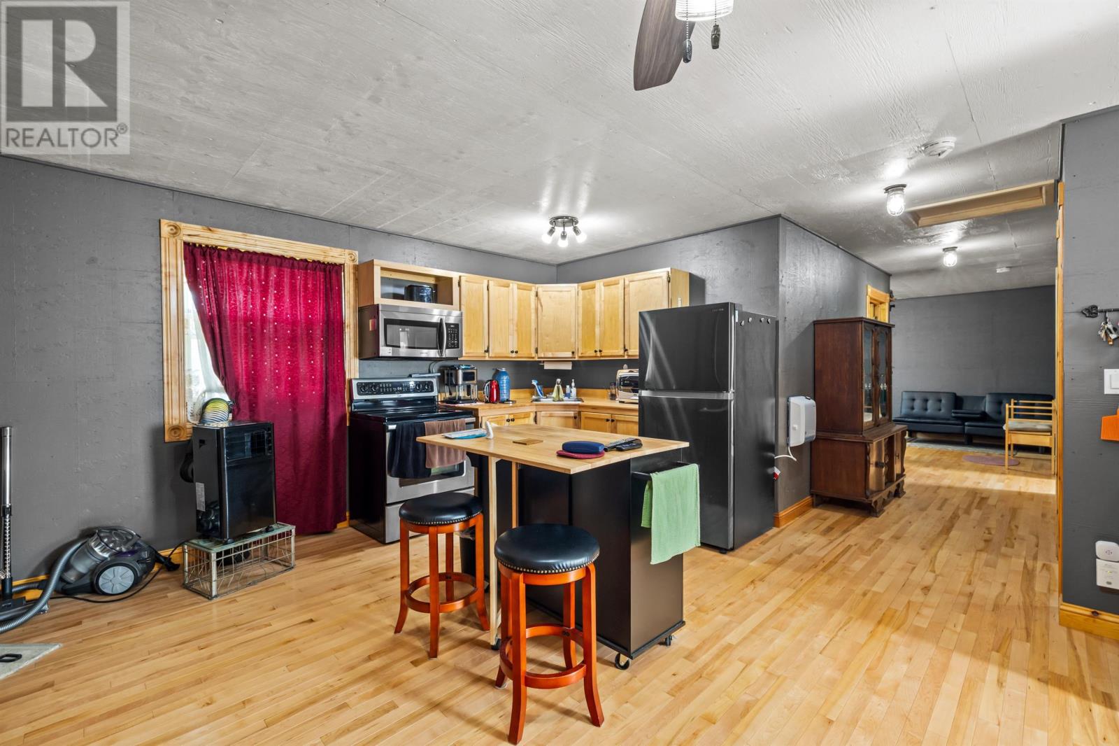 1366B Pownal Road - Image 16