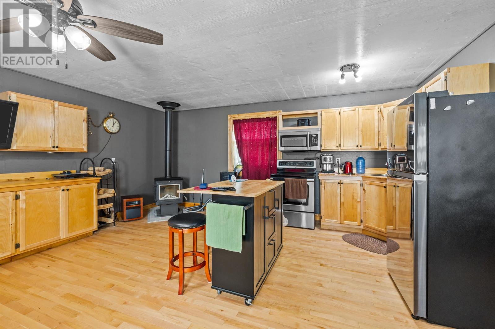 1366B Pownal Road - Image 17