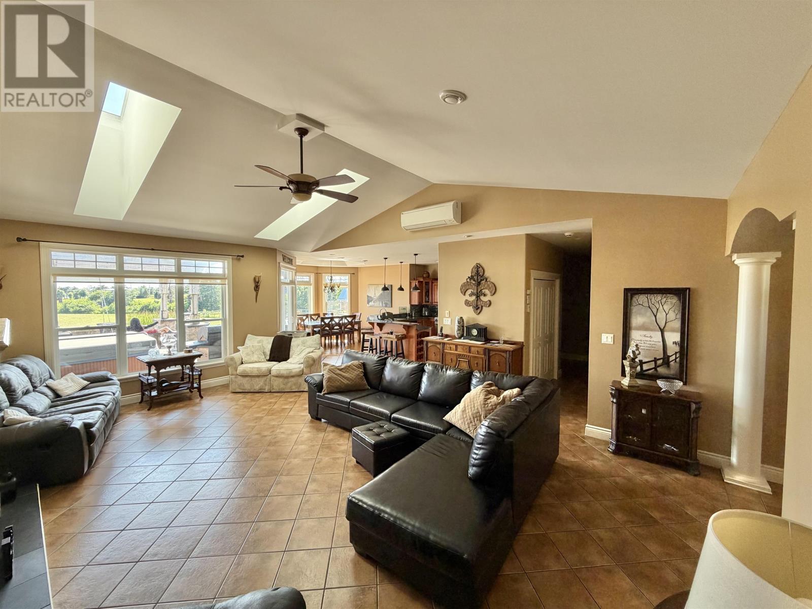 8395 RTE 19 - Image 29