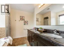 14 Anastasia Drive, Kitchener, ON N2C2T7 Photo 32