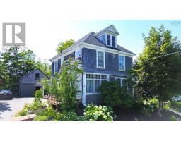 28 St. Andrews Street, Bridgewater, NS B4V1N8 Photo 27