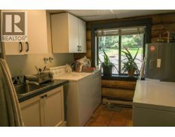 754 Burrill Road, Galiano Island, BC V0N1P0 Photo 14