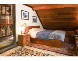 754 Burrill Road, Galiano Island, BC V0N1P0 Photo 18