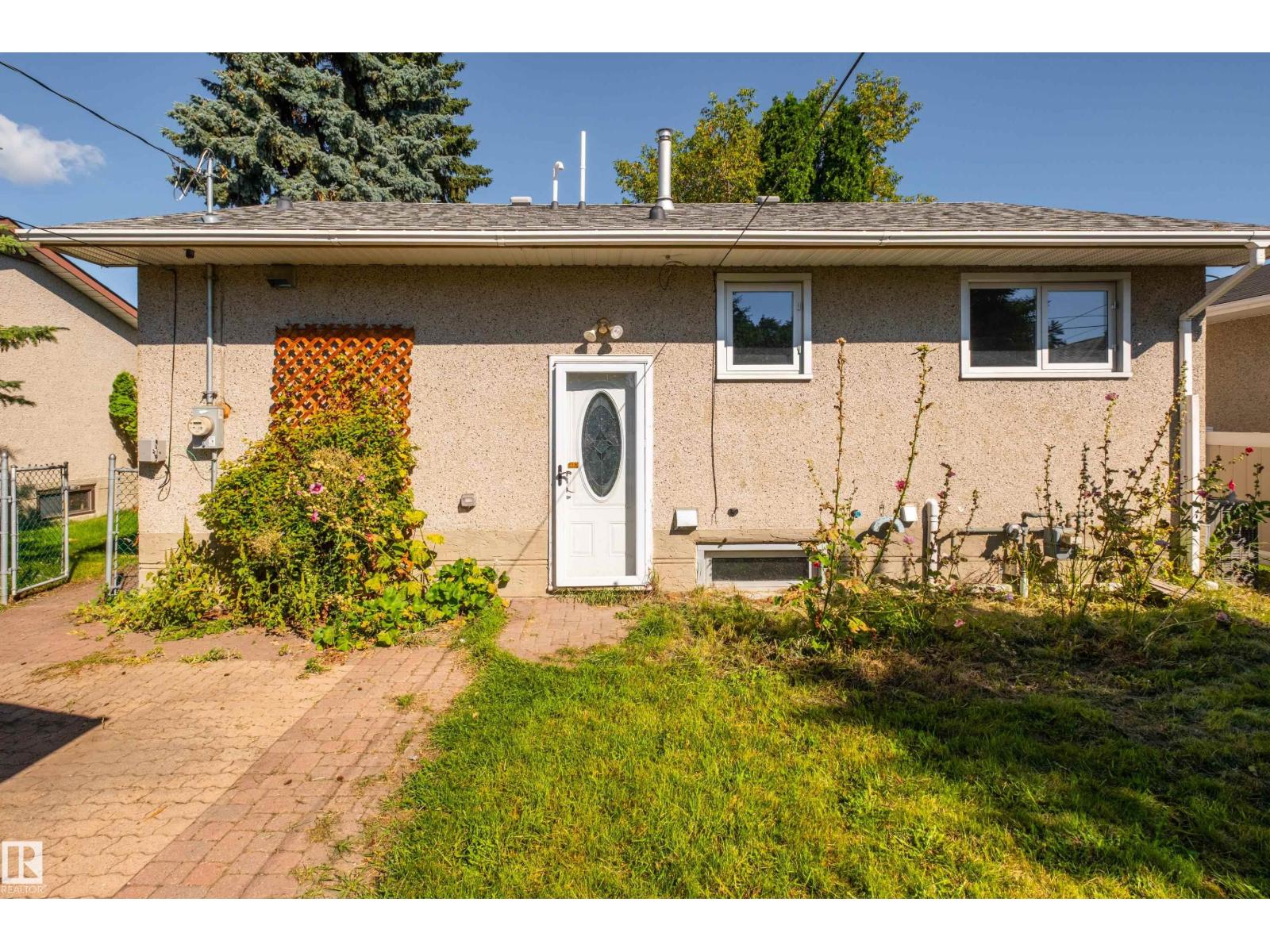 3509 121A AV NW - 22