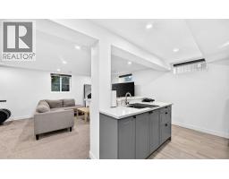 411 Woodland Crescent Se, Calgary, AB T2J1J7 Photo 32