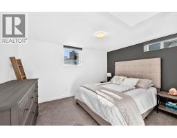 411 Woodland Crescent Se, Calgary, AB T2J1J7 Photo 35