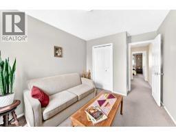 325 Luxstone Green Sw, Airdrie, AB T4B0A5 Photo 34