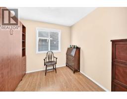 325 Luxstone Green Sw, Airdrie, AB T4B0A5 Photo 22