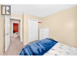 325 Luxstone Green Sw, Airdrie, AB T4B0A5 Photo 36