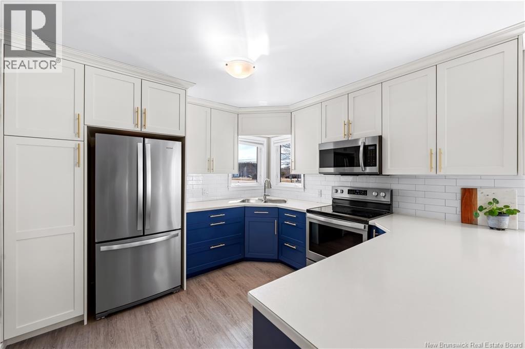 2260 Acadie Road - Image 7