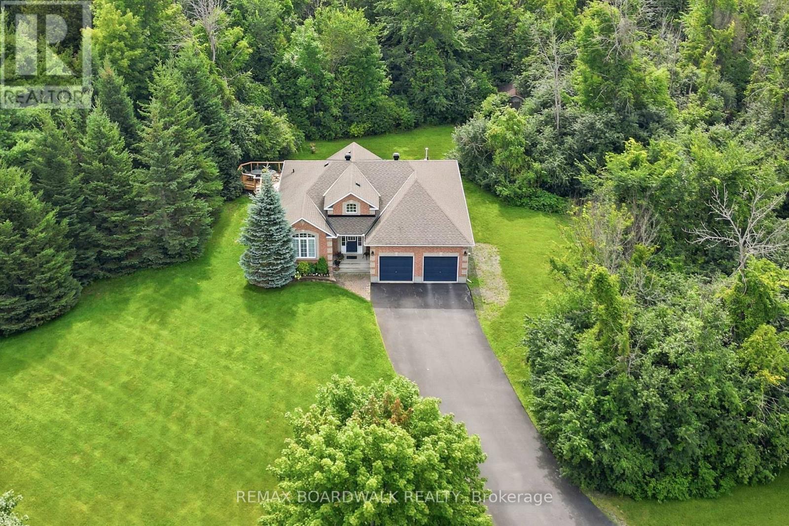 154 CATHERINE AVENUE - 2