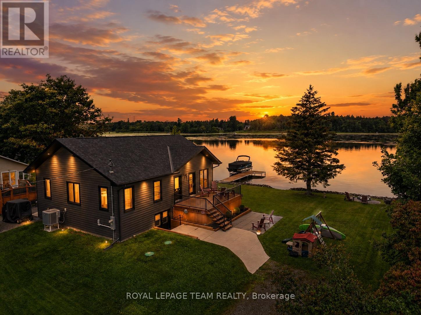 2815 GOLF COURSE LANE - 1
