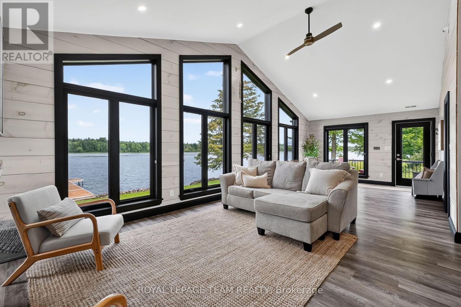 2815 GOLF COURSE LANE - Image 17
