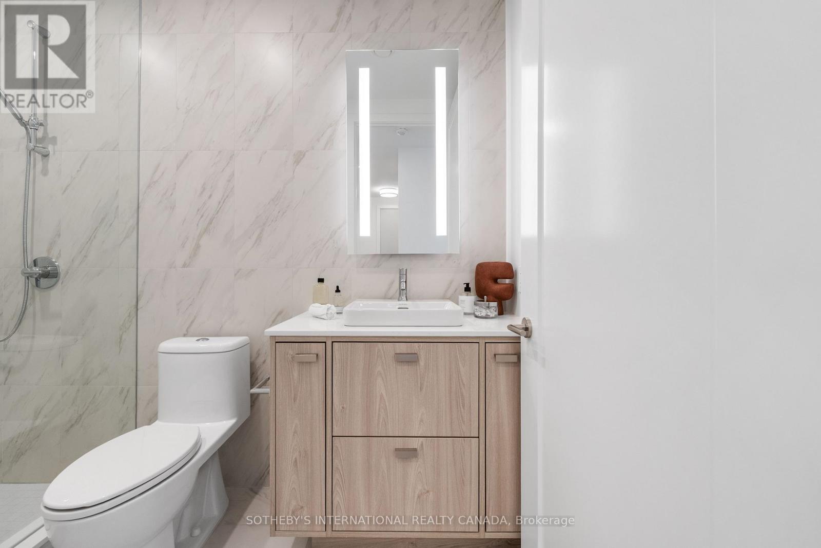 #512 115 DENISON AVENUE - 14