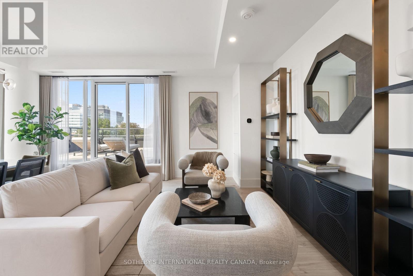 #512 115 DENISON AVENUE - Image 3