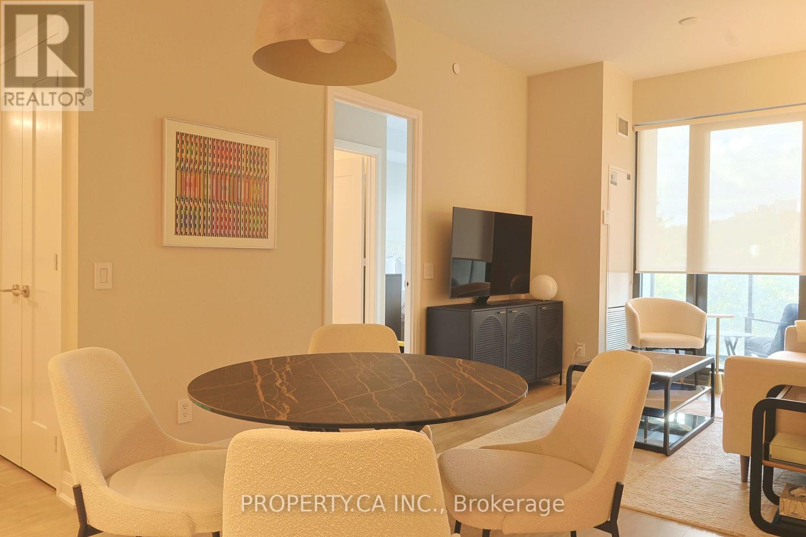 #424 280 HOWLAND AVENUE - Image 17