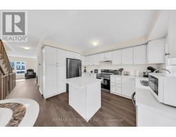 1344 Bradenton  Path, Oshawa, ON L1K1A9 Photo 13