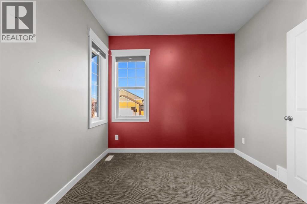 Listing photo – 170 Morris Court, Blackfalds