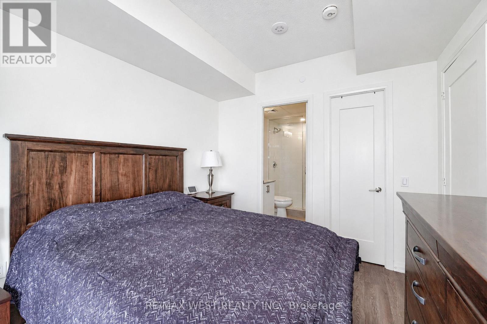 #1502 8960 JANE STREET - Image 4