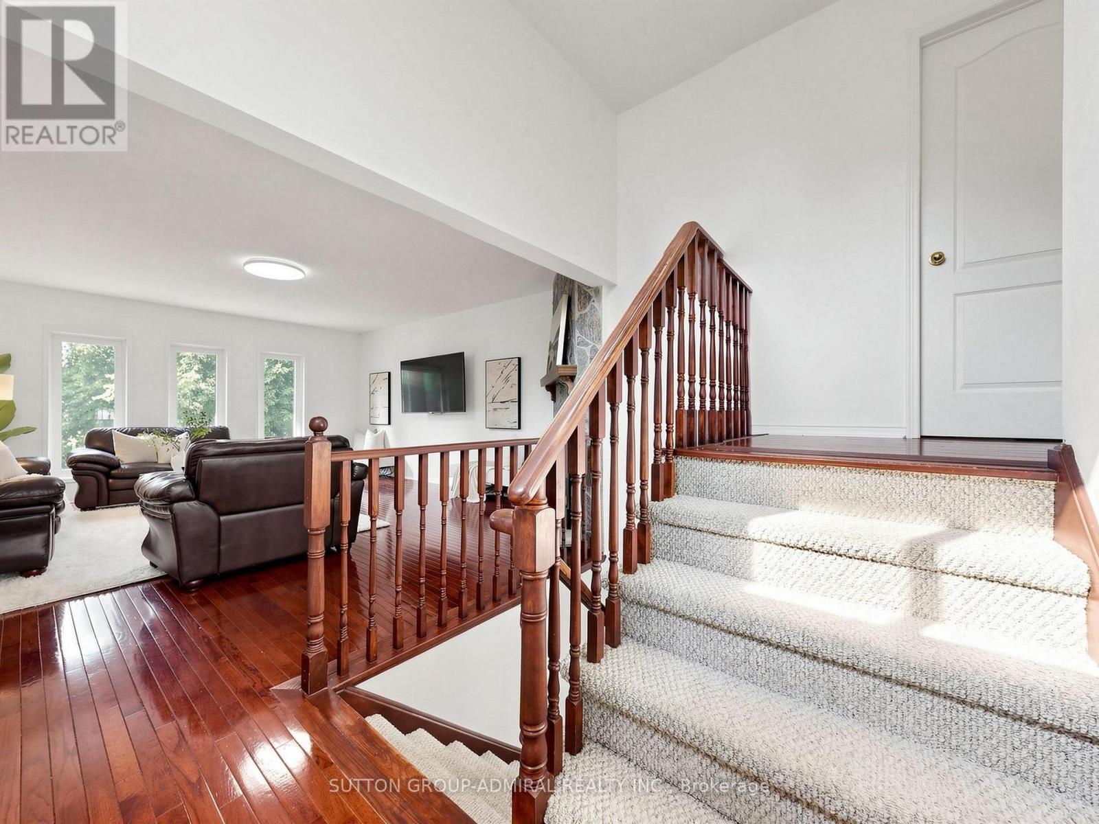 48 GLENBURY DRIVE - Image 16