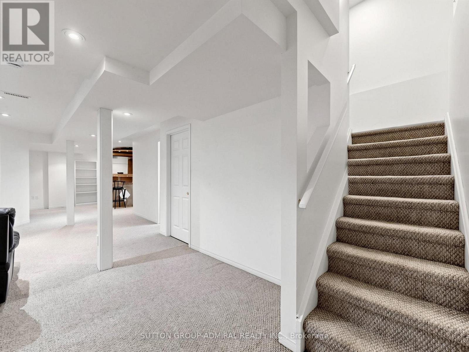 48 GLENBURY DRIVE - Image 25