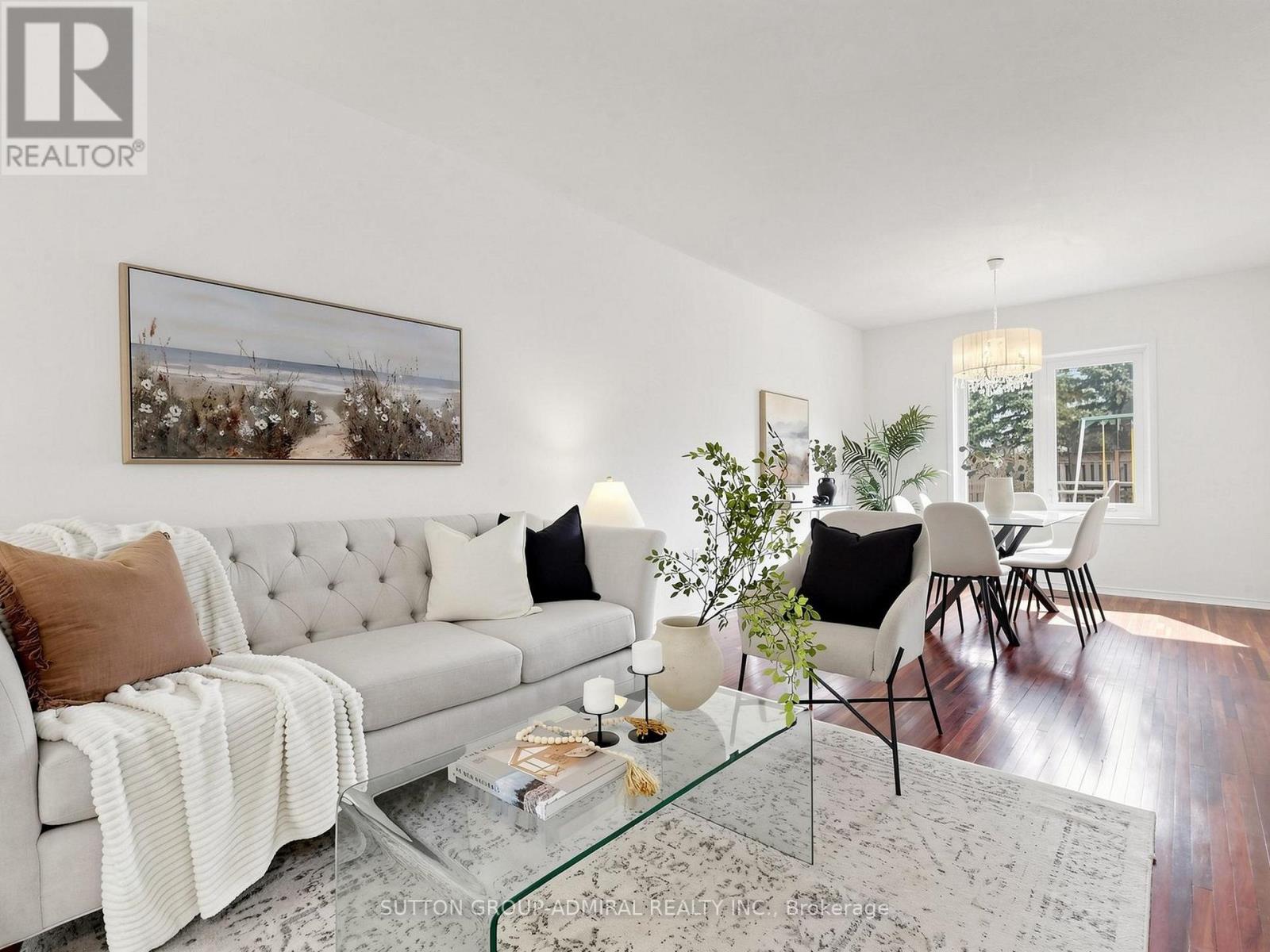 48 GLENBURY DRIVE - 5