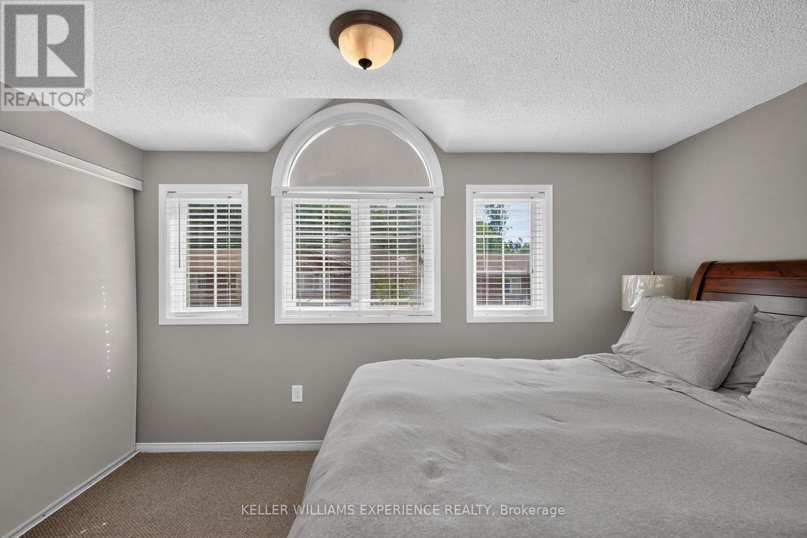 #9 38 KENWELL CRESCENT - Image 13