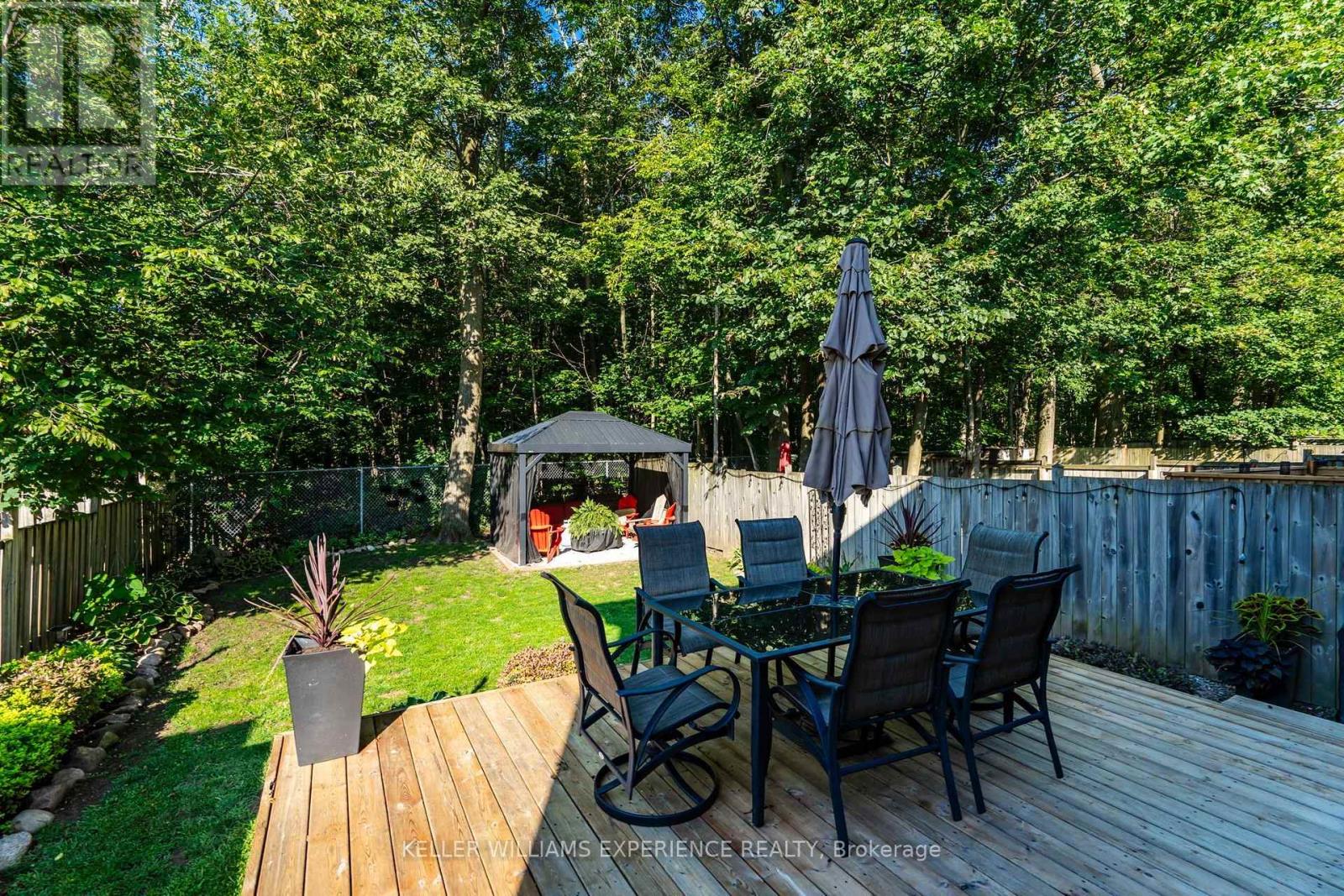#9 38 KENWELL CRESCENT - 30