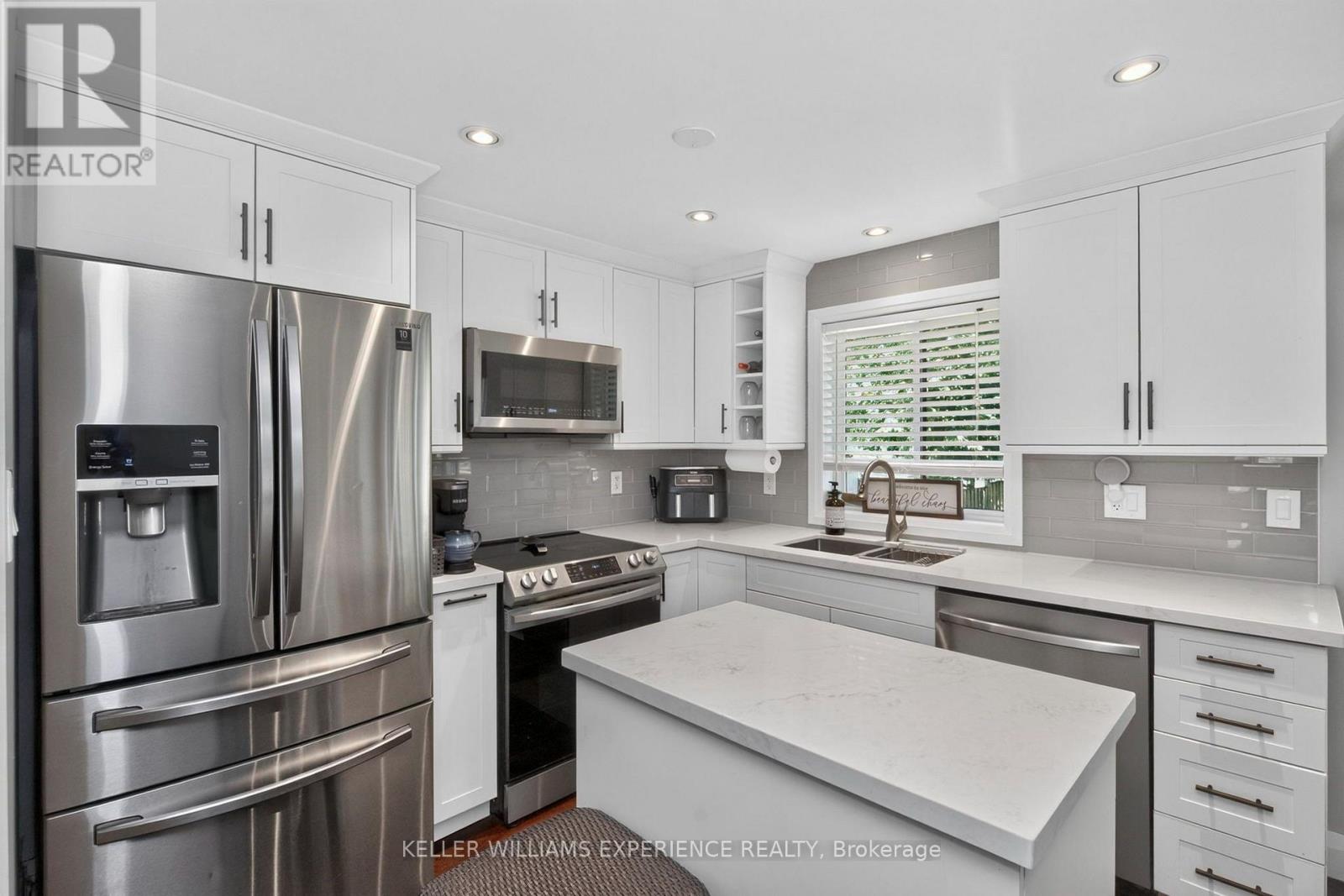 #9 38 KENWELL CRESCENT - Image 7