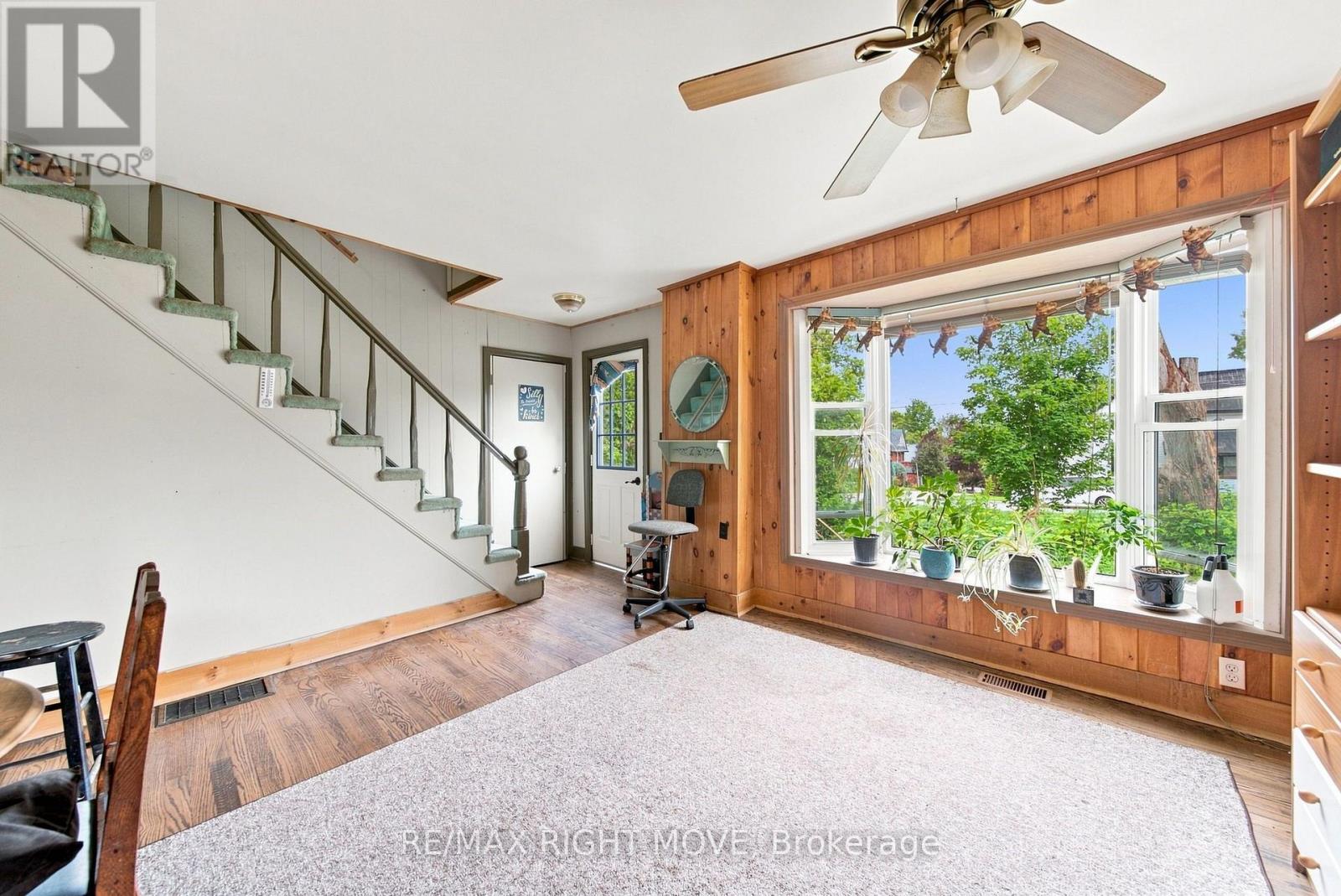 138 BORLAND STREET E - Image 7