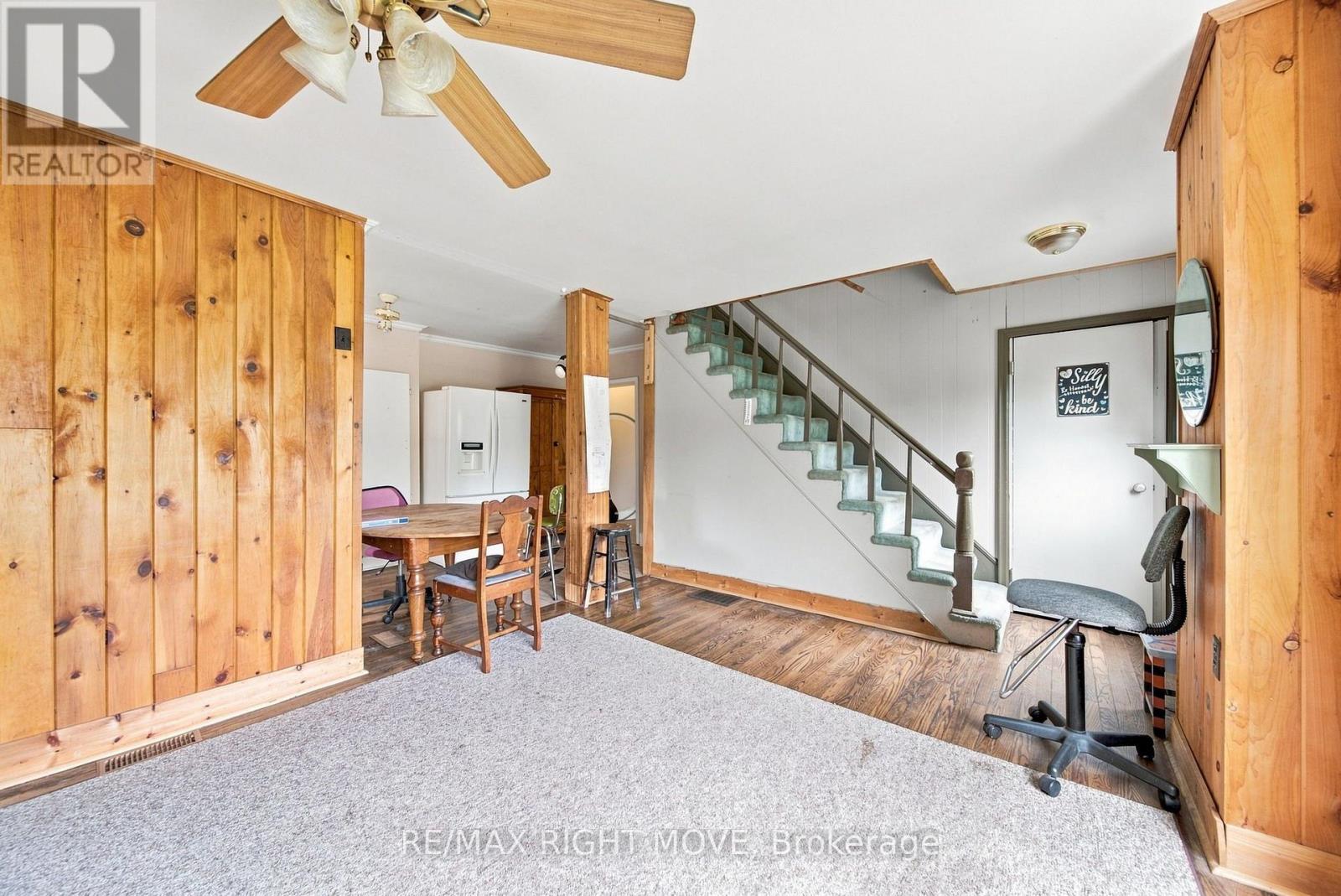 138 BORLAND STREET E - Image 8