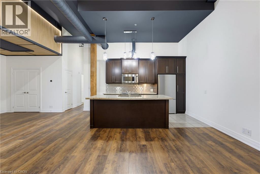 #111 25 CONCESSION Street - 11