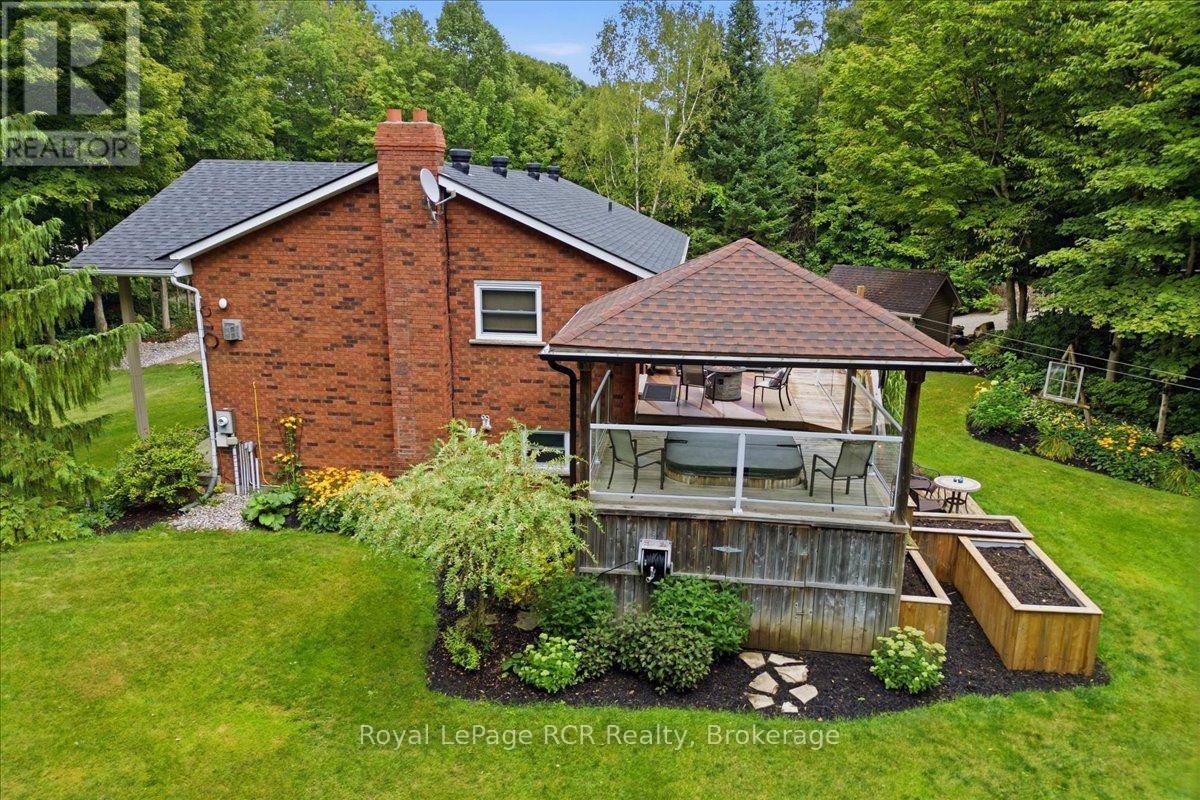103488 GREY 18 ROAD - 37
