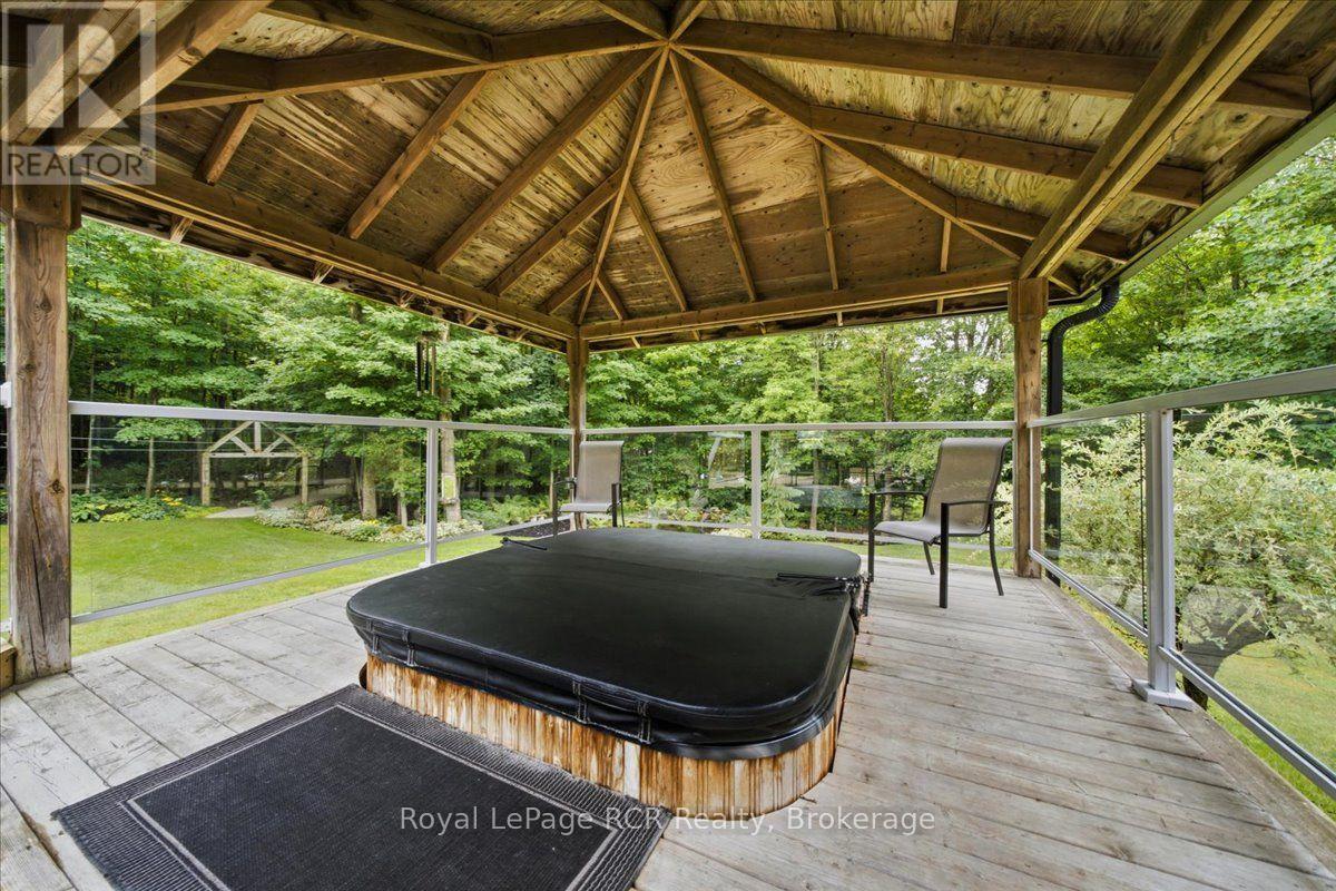103488 GREY 18 ROAD - 40