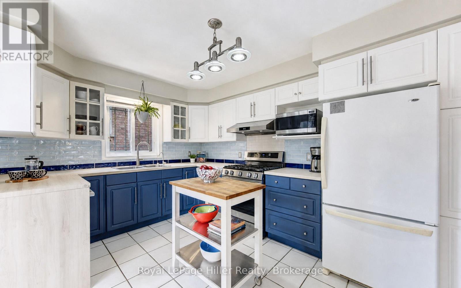 15 MCQUEEN COURT - Image 15