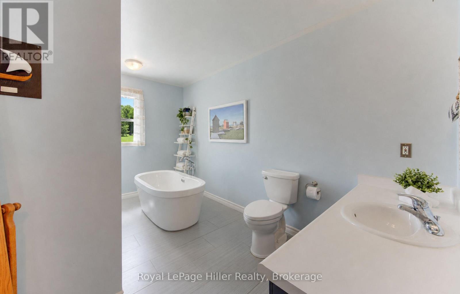 15 MCQUEEN COURT - Image 20