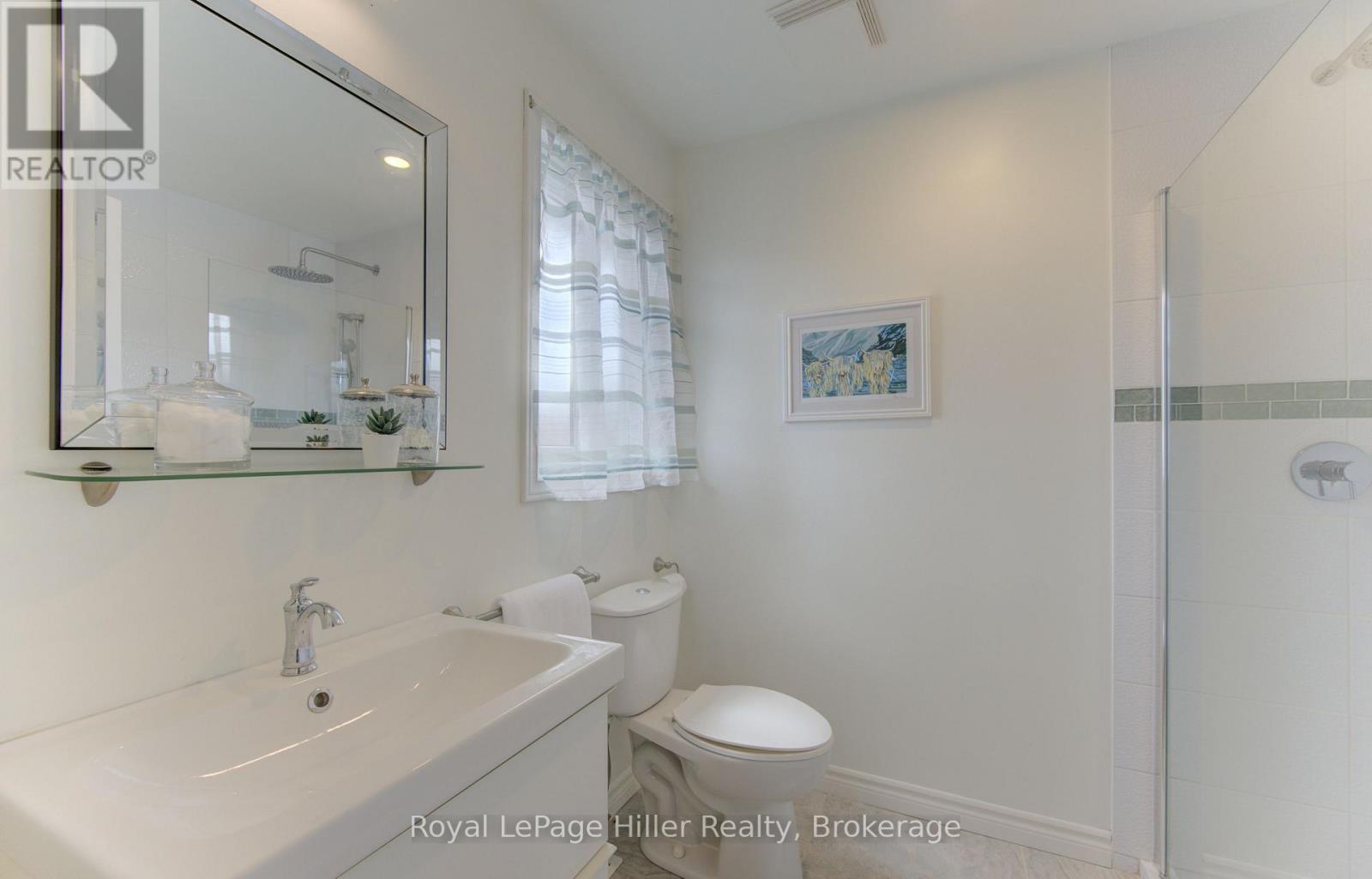 15 MCQUEEN COURT - Image 26