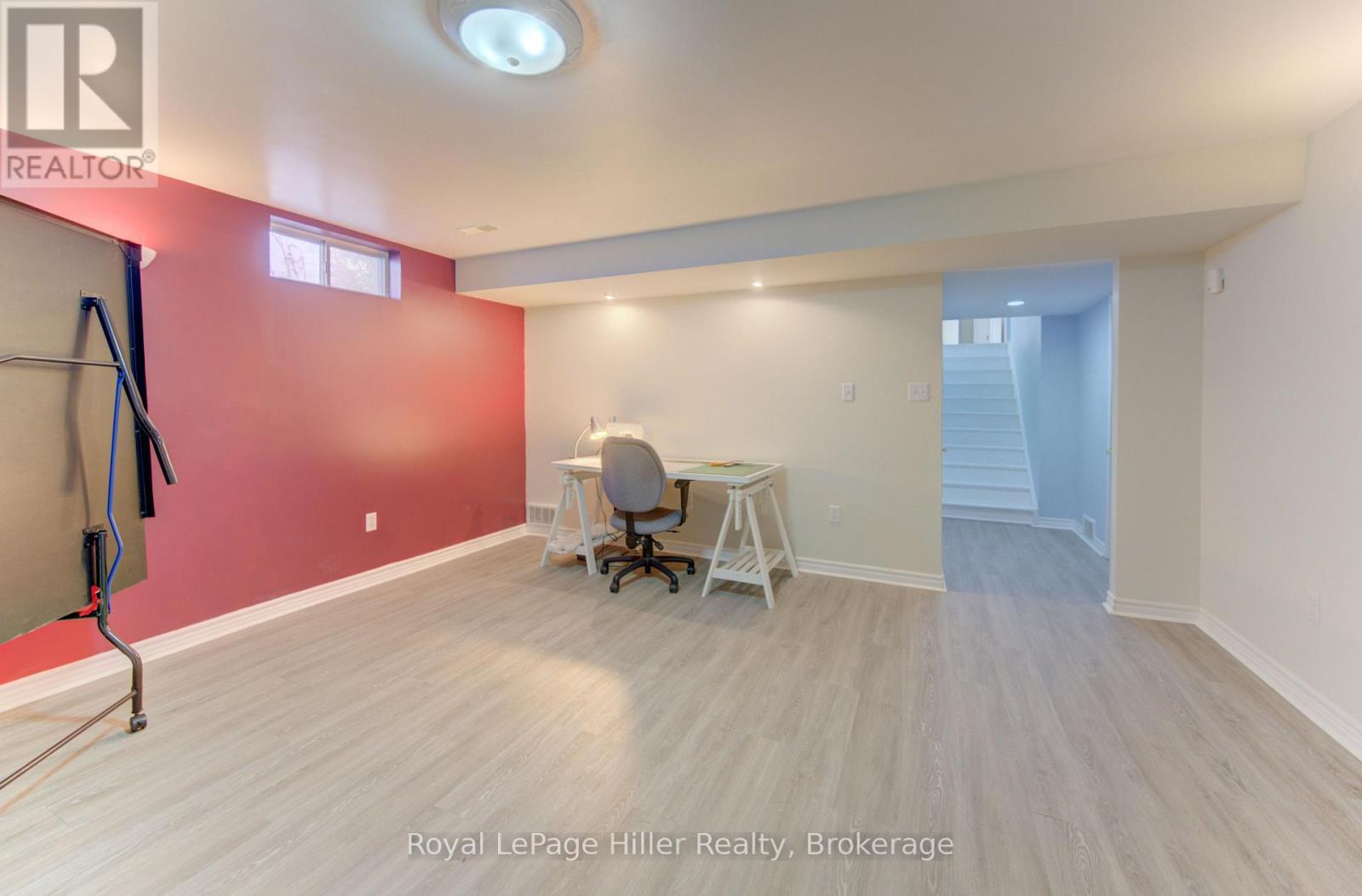15 MCQUEEN COURT - Image 38