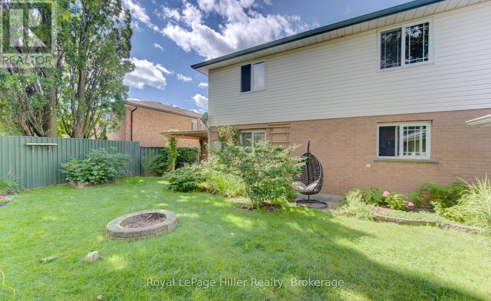 15 MCQUEEN COURT - Image 45